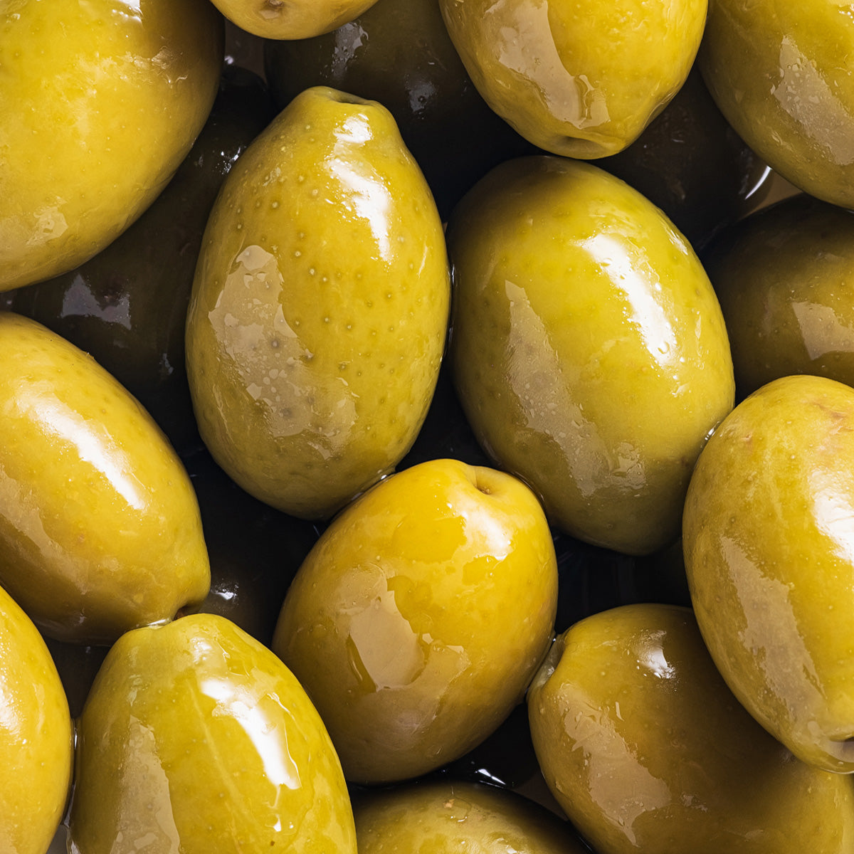 'Bella di Cerignola' Colossal Green Olives